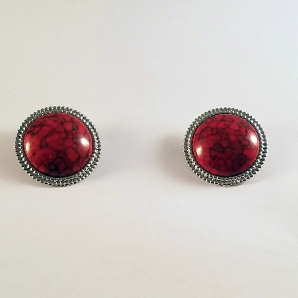 Vintage Jewelry - Pretty Faux Red Howlite Silver Tone Stud Earrings